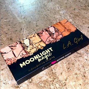 LA GIRL FANATIC HIGHLIGHTING PALETTE